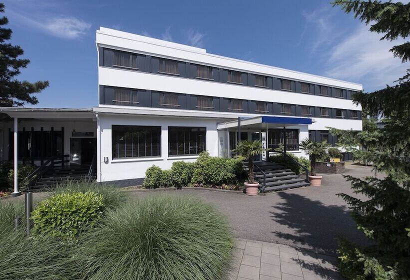 هتل Ibis Styles Offenburg City