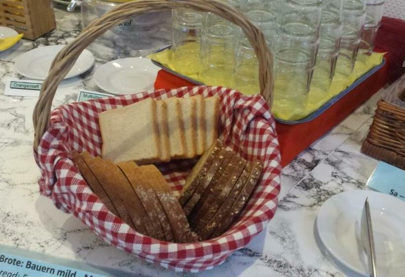 호텔 Löwen Arian