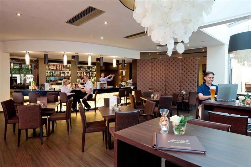 בית מלון כפרי Mercure Residenz Frankfurt Messe