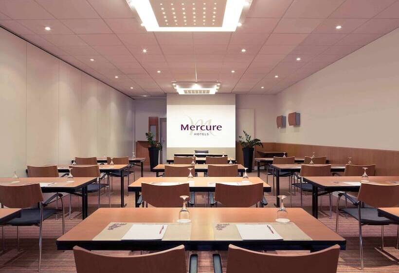 هتل Mercure  Stuttgart Sindelfingen An Der Messe