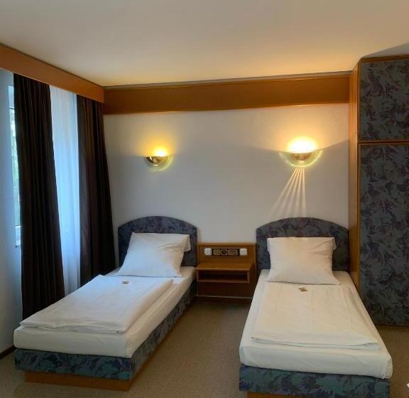 هتل Mondial Comfort   Frankfurt City Centre