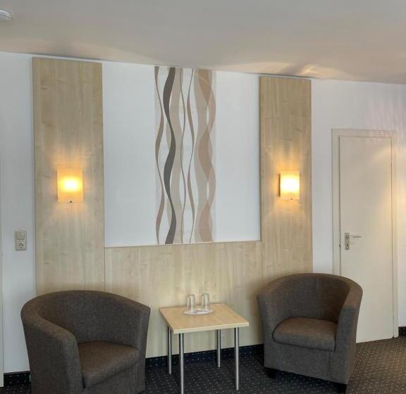 هتل Mondial Comfort   Frankfurt City Centre