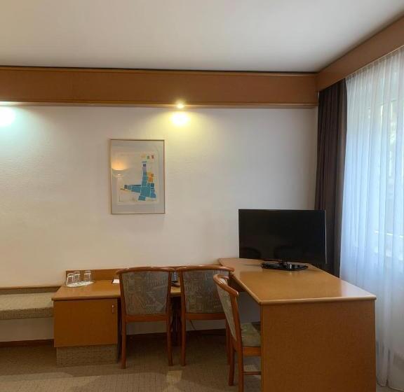 هتل Mondial Comfort   Frankfurt City Centre