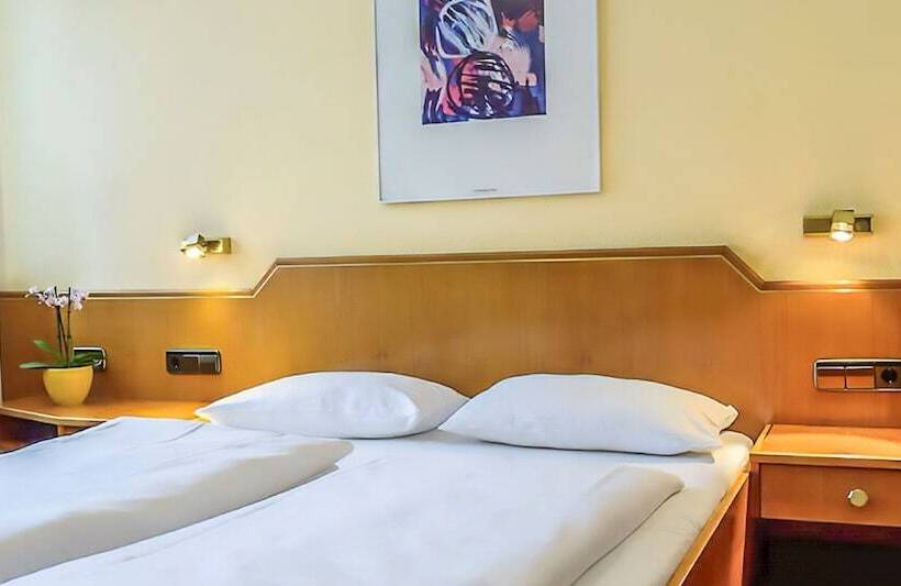 هتل Plaza Inn Rieker Stuttgart Hauptbahnhof