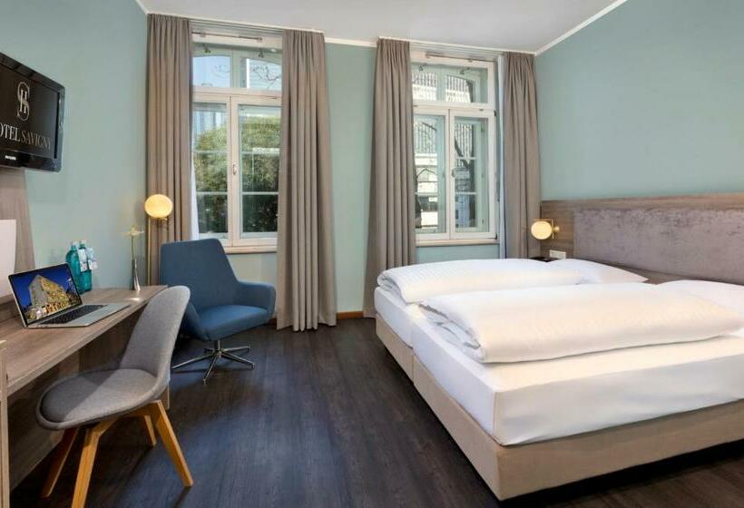 Hotel Savigny Frankfurt City