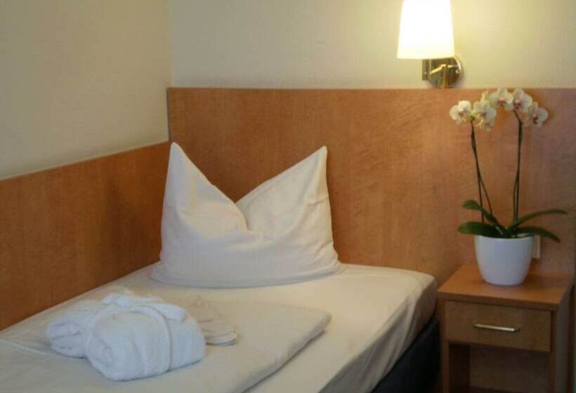 Fotos del hotel Savoy:  11