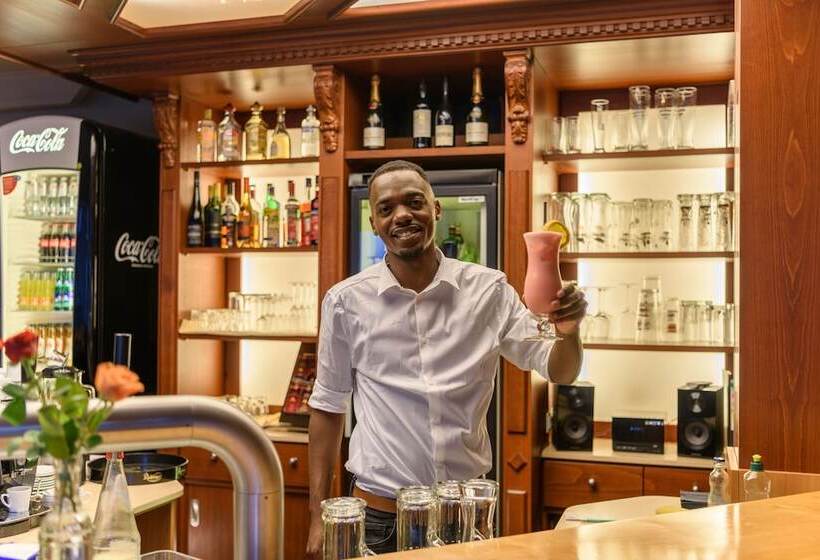 Fotos del hotel Tagungs Höchster Hof:  39