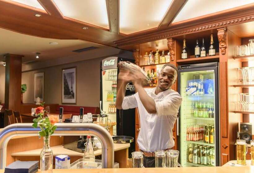 Fotos del hotel Tagungs Höchster Hof:  38