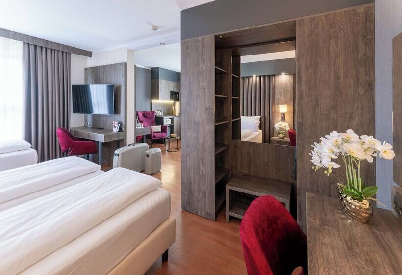 Plaza Premium Parkhotel Neu Ulm