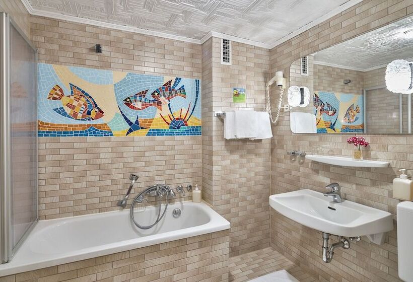 Fotos del hotel Alfa Zentrum:  24