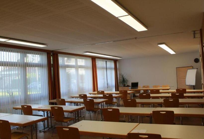 فندق Am Regenbogen