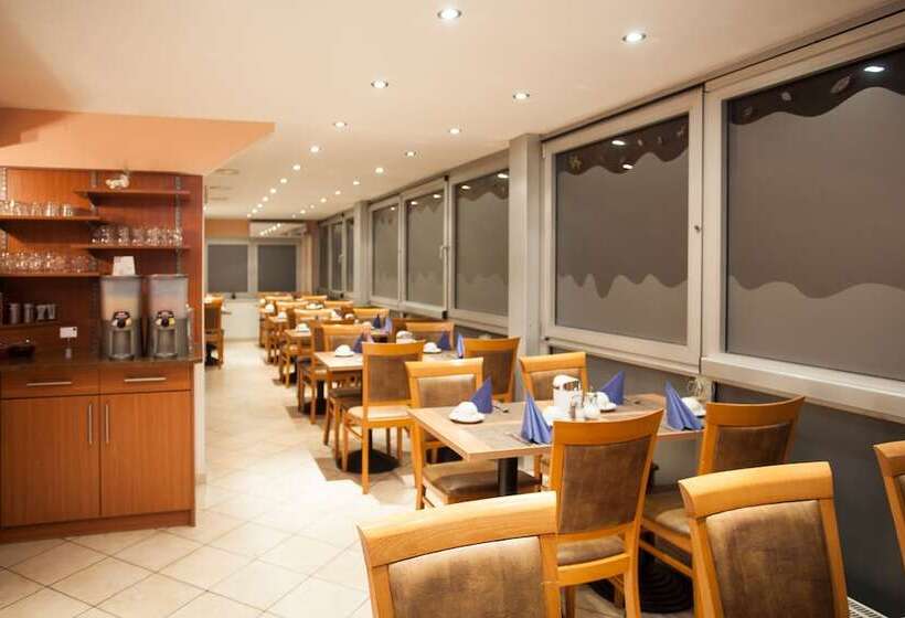Centro Hotel Mondial München, Trademark Collection By Wyndham