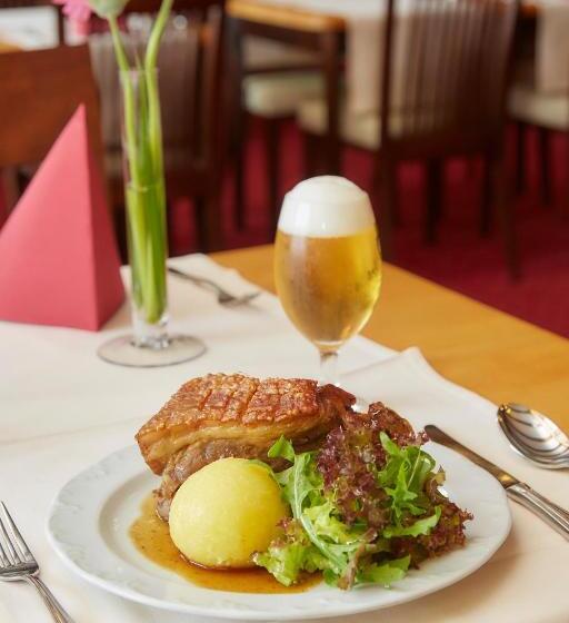 호텔 Gasthof Die Post Brennerei Frankenhöhe