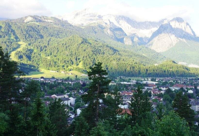 فندق & Gasthof Fraundorfer