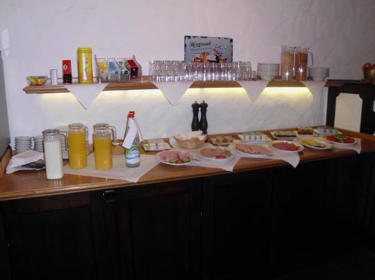 فندق Goldener Hirsch