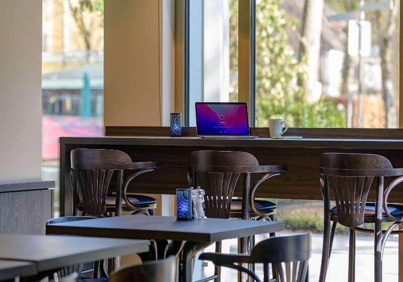 هتل Ibis Styles Bad Reichenhall