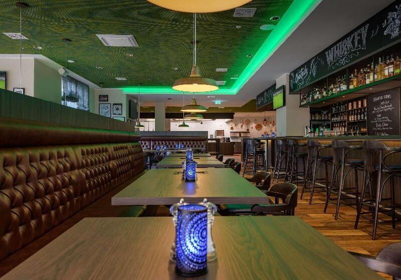 هتل Ibis Styles Bad Reichenhall