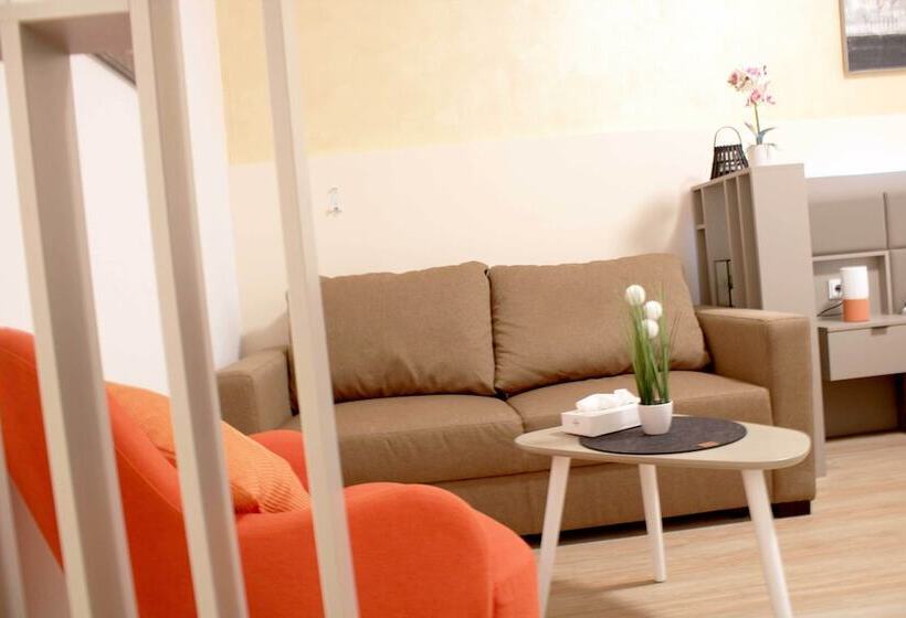 בית מלון כפרי Isar City