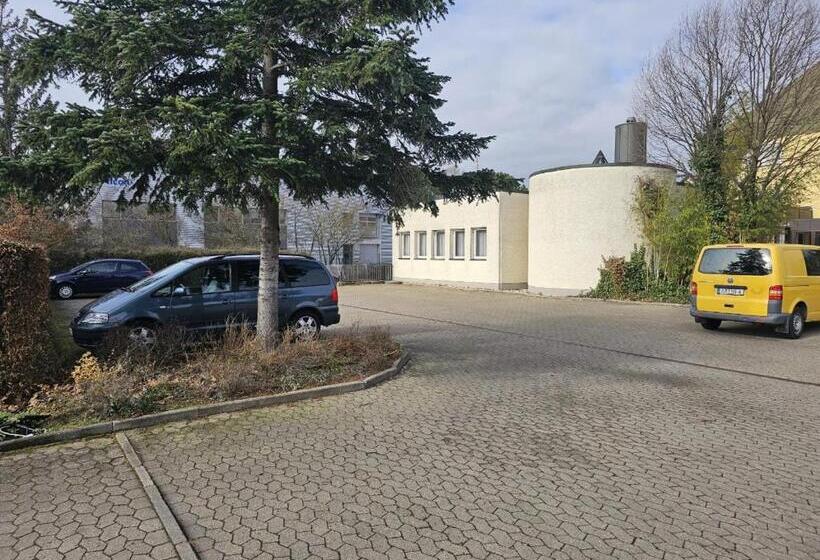 هتل Tennenloher Hof