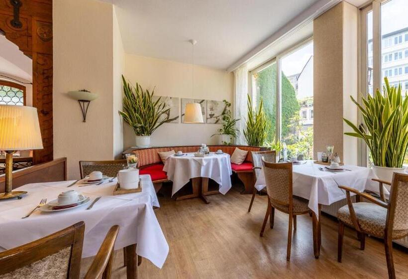 Отель Trip Inn Aschaffenburger Hof