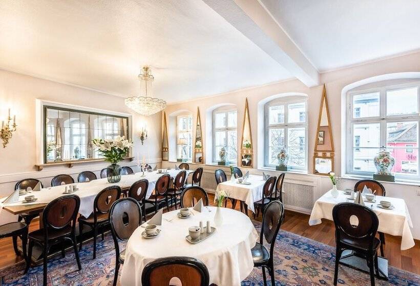 هتل Wurzburger Hof