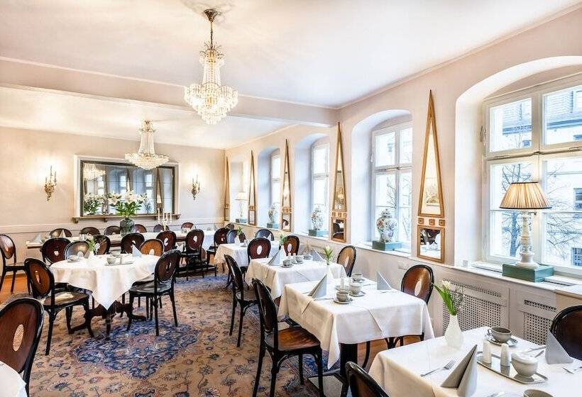هتل Wurzburger Hof