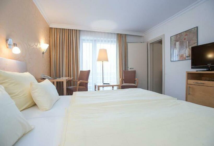 בית מלון כפרי Zettler Günzburg