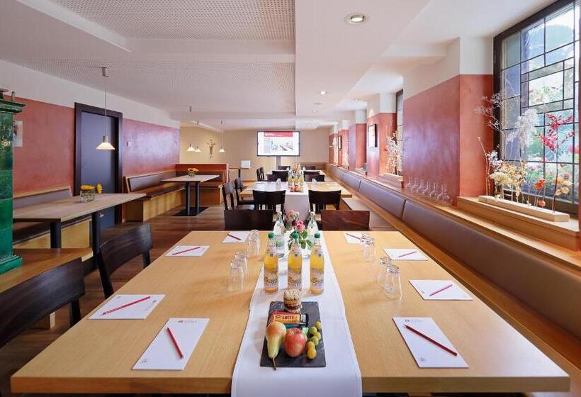 Отель Zum Goldenen Ochsen Am Schlossgarten