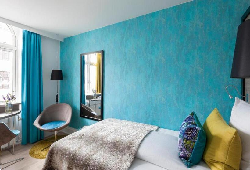 Fotos del hotel Andersen Boutique:  10