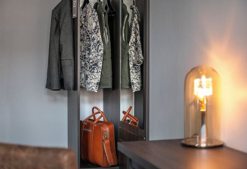 Fotos del hotel Mayfair:  4
