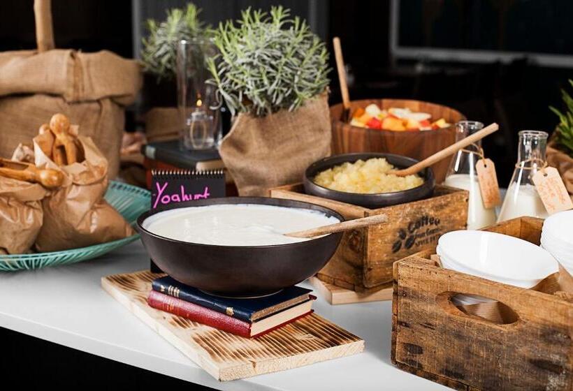 هتل Best Western Plus Park Globetrotter Copenhagen Airport