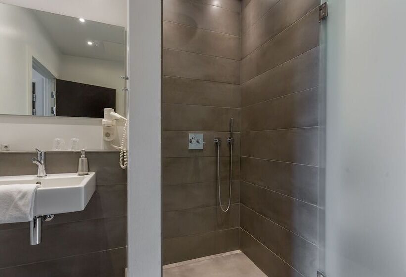 Fotos del hotel Profilhotels Mercur:  22