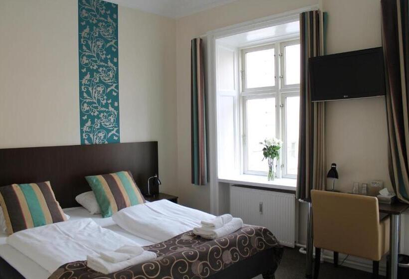 Fotos del hotel Sct. Thomas:  6