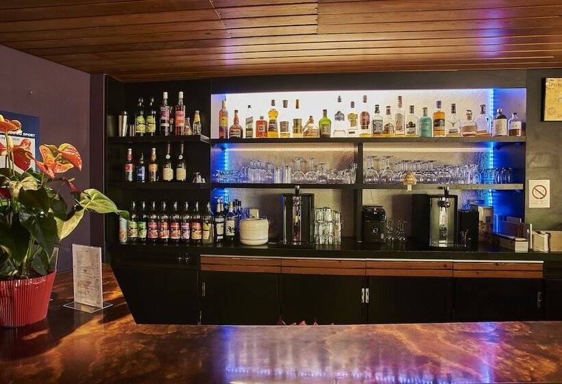 בית מלון כפרי Logis Hôtel De La Bruyere