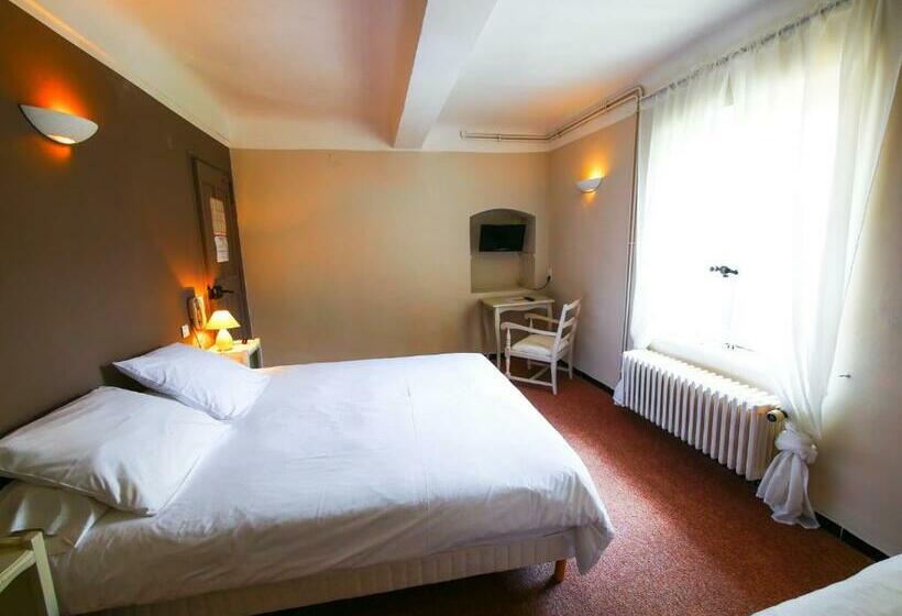 Отель Auberge De La Tour
