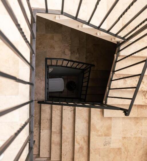 בית מלון כפרי Auberge De La Tour