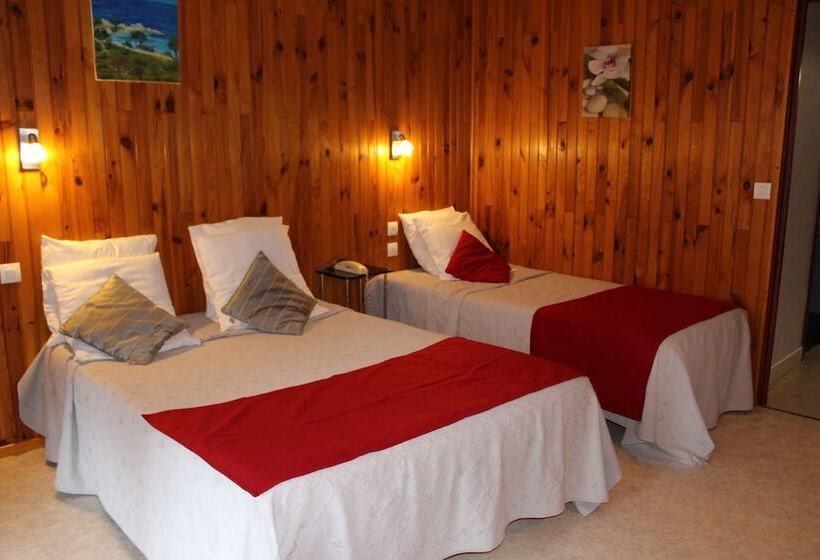 호텔 Auberge De L Orisse Et Iris Hostel