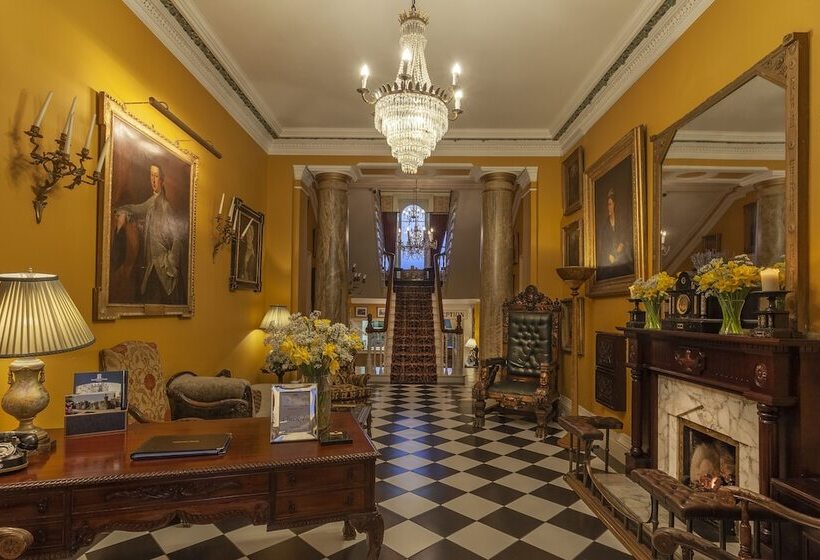 هتل Ballyseede Castle