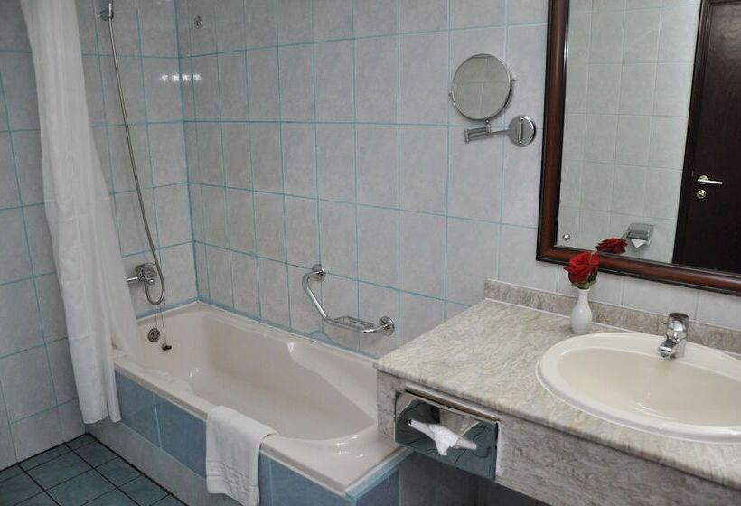 Fotos del hotel Claridge Hotel  Dubai:  29