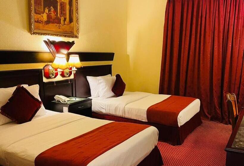 Fotos del hotel Claridge Hotel  Dubai:  11