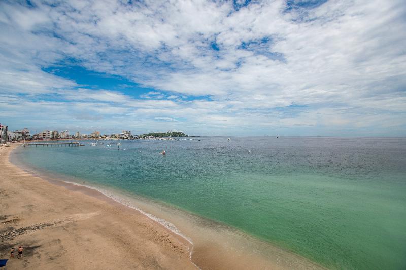 هتل Colon Salinas