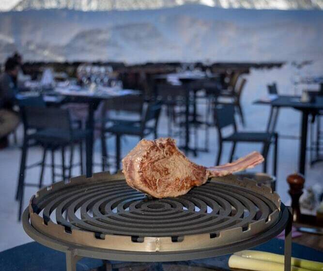 هتل Grand Hôtel Courchevel 1850