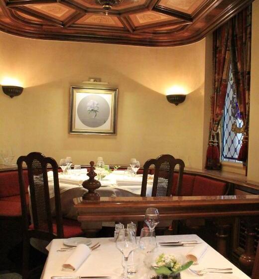 هتل Hostellerie Au Cygne