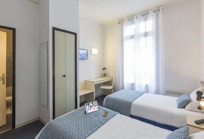 Отель Hôtel Aneto