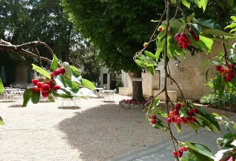 בית מלון כפרי Hôtel Grand Monarque