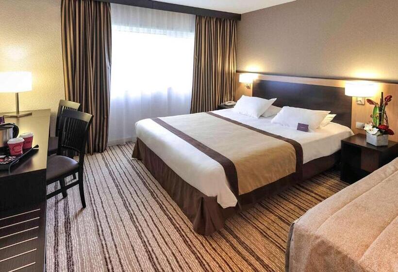 ホテル Hôtel Mercure Rouen Valdereuil