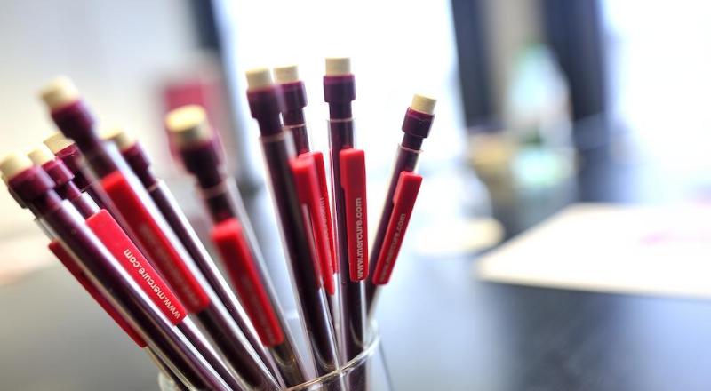 ホテル Hôtel Mercure Rouen Valdereuil