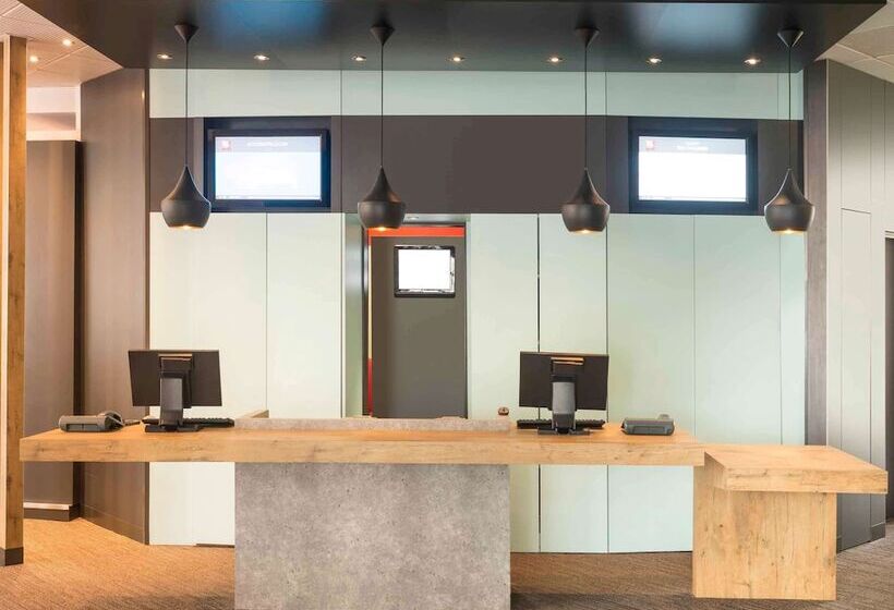 هتل Ibis Nantes Centre Tour Bretagne