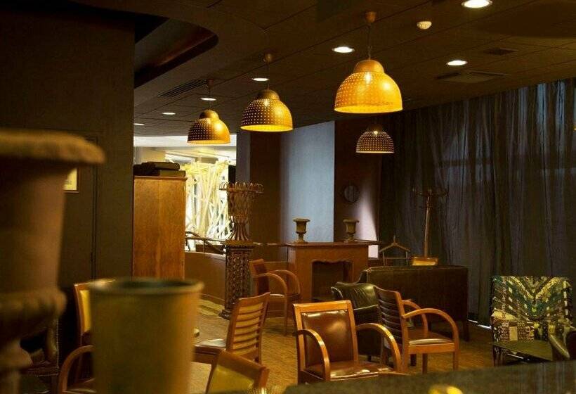 Fotos del hotel Ibis Paris Tour Eiffel Cambronne 15ème:  20