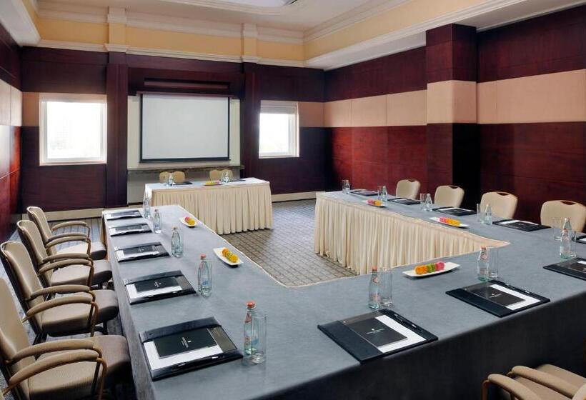 هتل Intercontinental Abu Dhabi, An Ihg